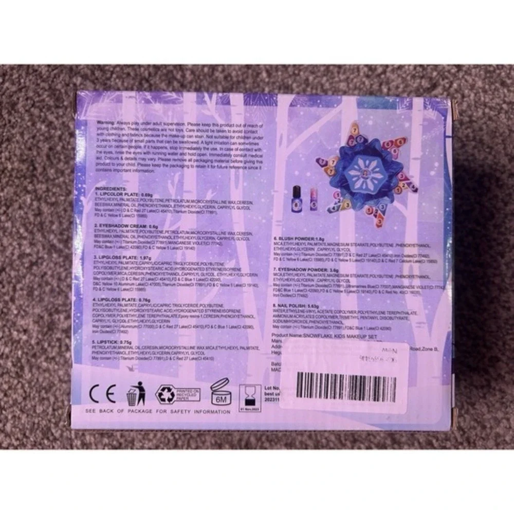 2-PC Girls Snowflake Makeup Kit‎ Girls Gift Fun & Unstable Unicorns Game Cool